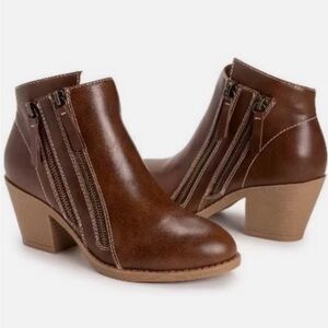 Muk Luks Brown Ankle Boots With Tags Size 11w